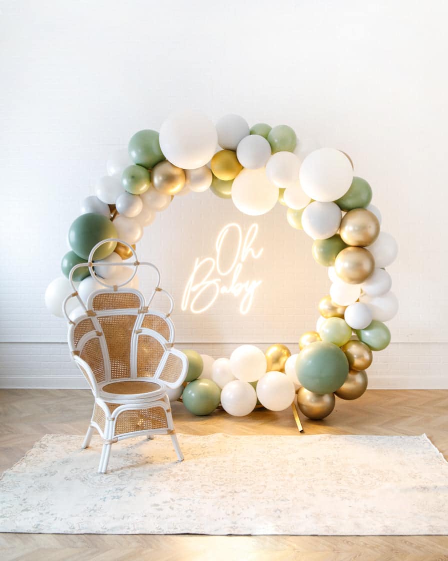Botanical – Circle Frame Install Piece with Neon Sign | Rental Botanical – Circle Frame Install Piece with Neon Sign | Rental