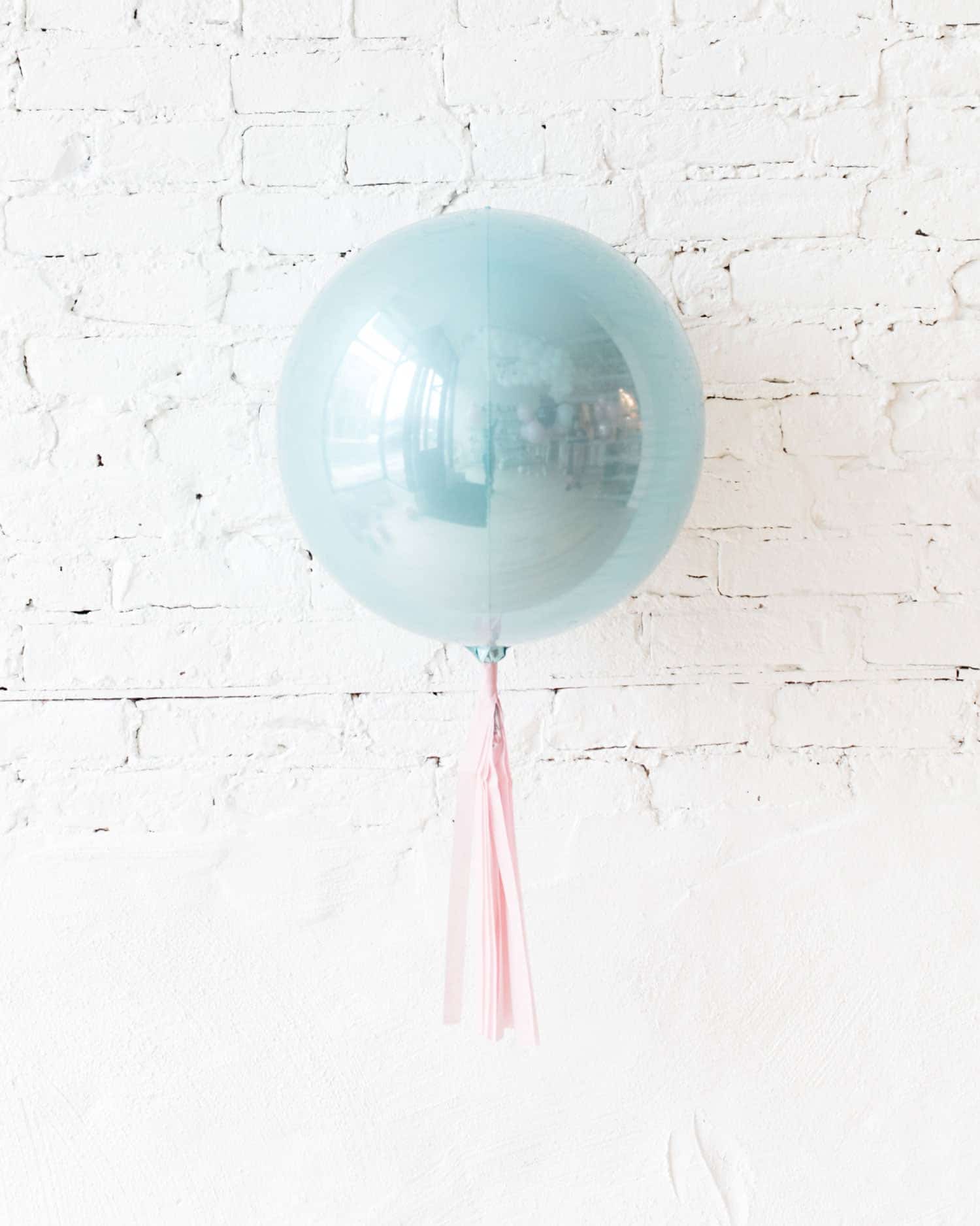 Petits Pastels – Pastel Blue Orb with Skirt Centerpiece | Rental