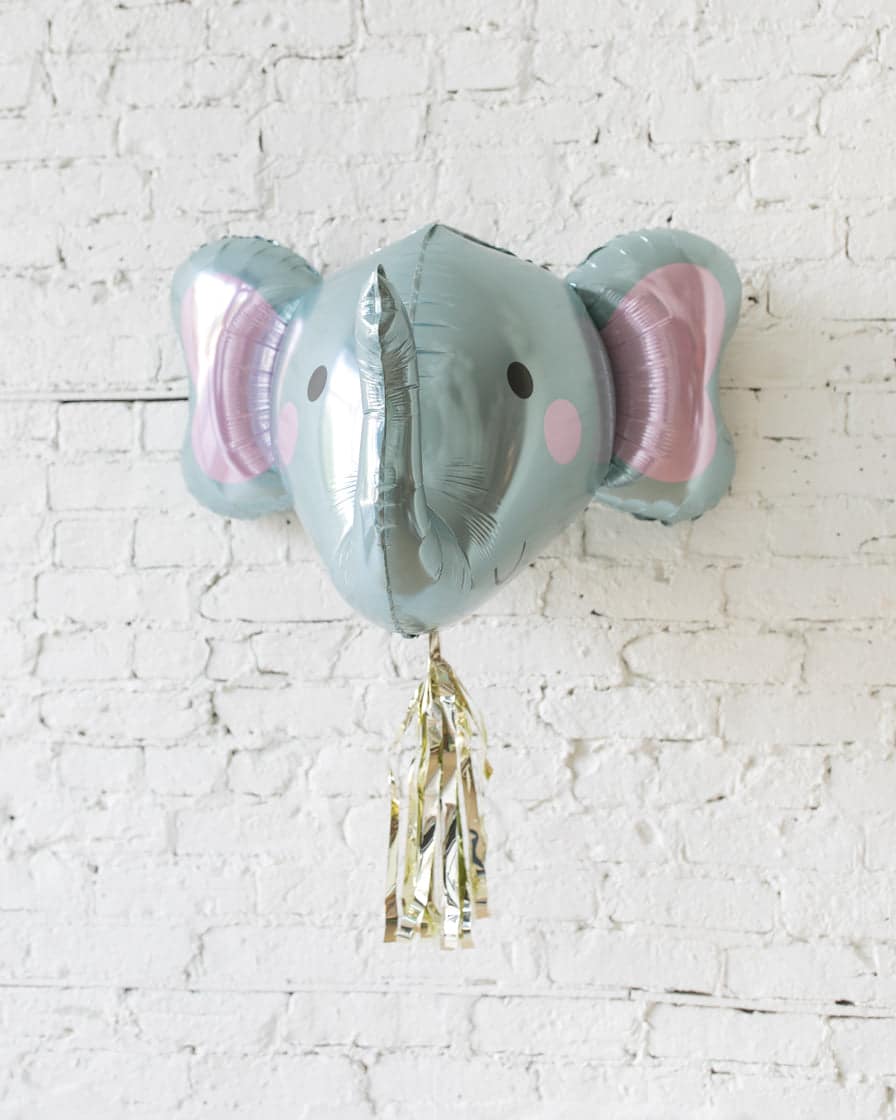 GIFT-34in 3D Elephant Foil Balloon and Gold Skirt | Rental