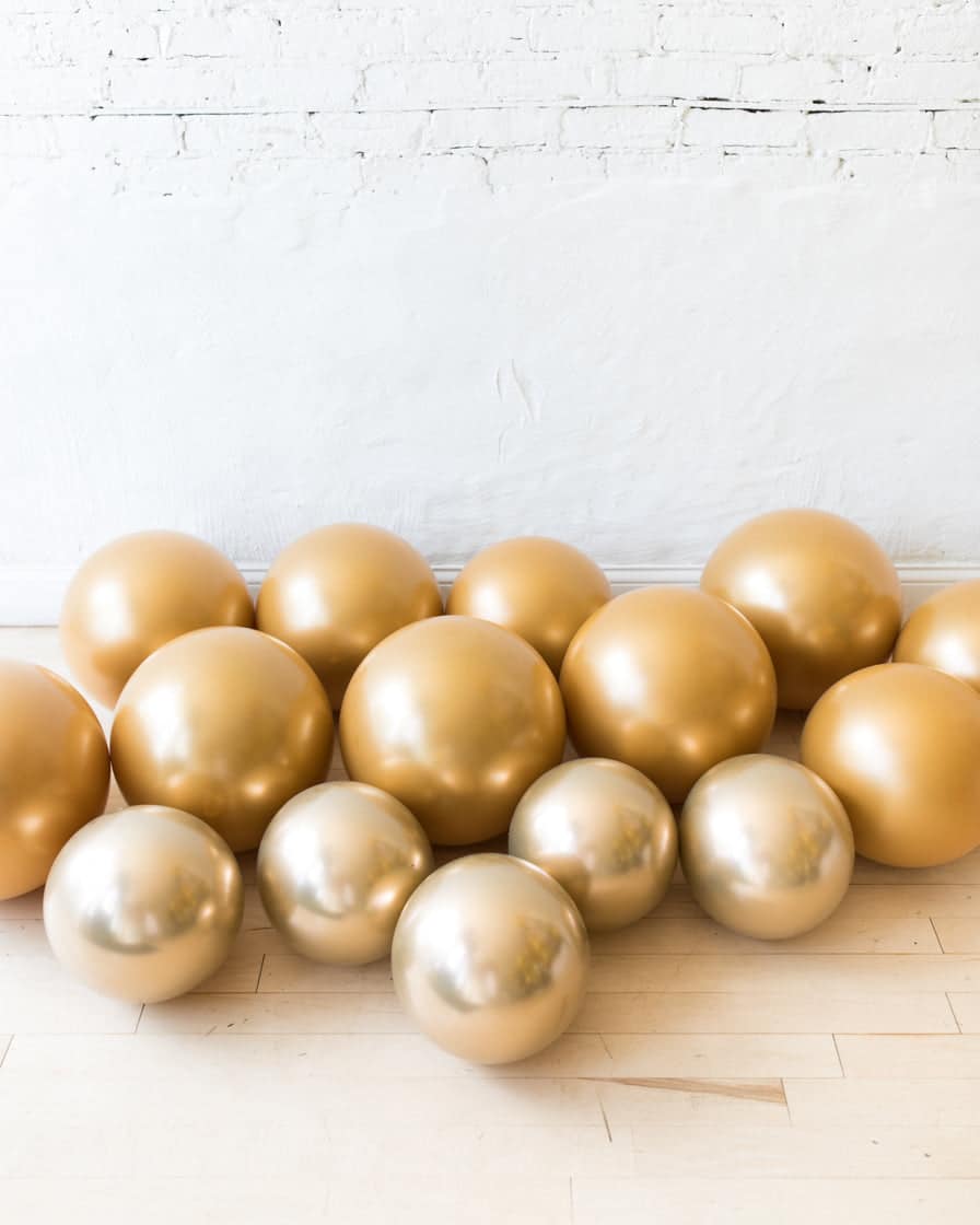 Golden – Floor Balloons – set of 15 | Rental