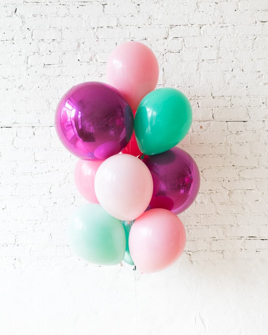 Flamingo Fling – Orbs and 11in Balloons – bouquet of 10 | Rental