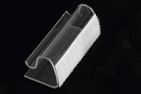 3/4-1 Inch Velcro Table Cover Clip | Rental